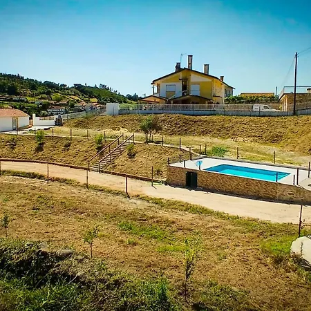 Villae Ceira & Serra Refugio Com Piscina Junto A Serra Da *