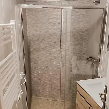 Villae Ceira & Serra Refugio Com Piscina Junto A Serra Da