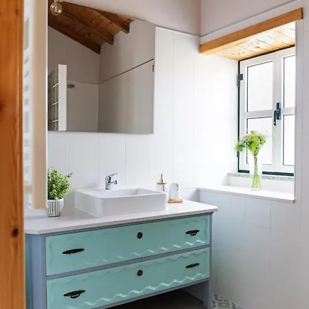 Feriehus Villae Ceira & Serra Refugio Com Piscina Junto A Serra Da