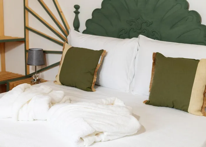 Casa de Férias Villae Ceira&serra Refúgio Com Piscina Junto à Serra Da Lousã